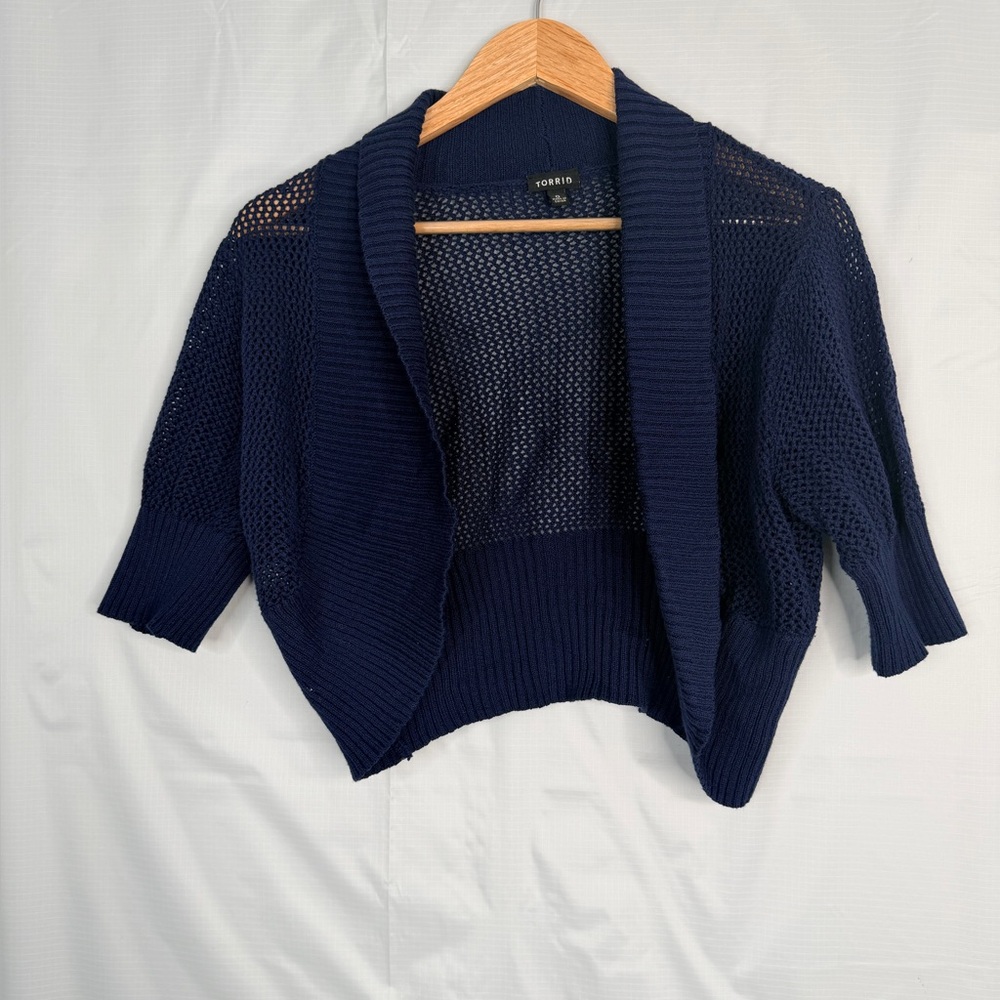 Torrid Size 0 Navy Cropped Open Knit Cardigan Shrug Short‎ Sleeve